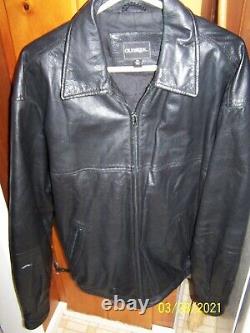Bar and shield Harley patch on back men's size XL (50) black leather jacket