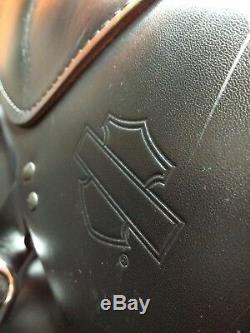 Genuine Harley-Davidson 2002-17 Dyna FXD Bar & Shield Rigid Leather Saddlebag
