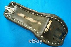Genuine Mustang Harley FXWG King Queen Seat with Bar & Shield Sissy Bar 80-86