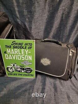HARLEY DAVIDSON BAR & SHIELD ZIPPERED PREMIUM TOURING LUGGAGE RACK Bag Set