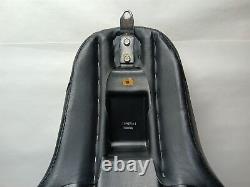 Harley-Davidson 2003 Dyna Low Rider Seat Bar & Shield Black Leather 52174-01