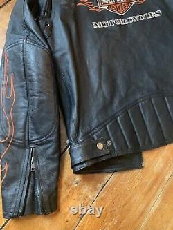 Harley Davidson Leather Jacket Men's Small. Bar & Shield Racing Flames. Pig Skin