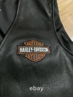 Harley Davidson MENS LARGE Stock Leather Vest 98150-06VM w Bar Shield Embroidery