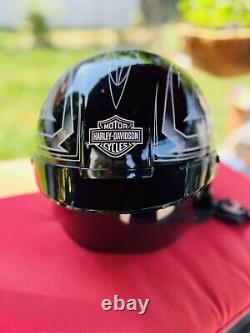 Harley-Davidson Men's Bar & Shield Half Helmet With Sun Shield 98224-11VM (L)