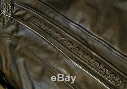 Harley Embossed Spell-Out / Bar & Shield Leather Jacket Mens Size XL 97009-04VM