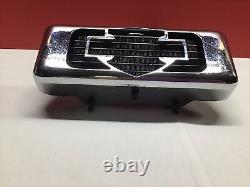 Harley OEM 09-Later Electra Glide Ultra Oil Cooler withBar & Shield Chrome Cover