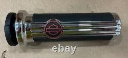 New Oem Harley-davidson Grip Lh Chrm Bar/shield 56100308 56100308