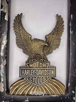 Vintage Harley-Davidson 91807-85 Eagle & Shield Medallion with Sissy Bar