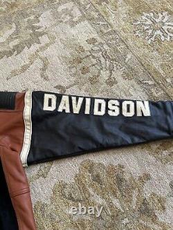 Vintage Harley Davidson USA Made Embossed Bar&Shield Black Leather Jacket Mens L