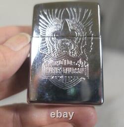 1997 Chrome Harley Davidson Bar & Shield Eagle Zippo Lighter avec boîte, étui en cuir