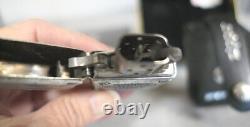 2002 Briquet Zippo Harley Davidson Bar & Shield en étain avec boîte, étui en cuir