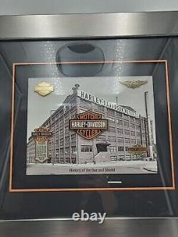 2006 L'histoire du cadre du logo Harley-Davidson Bar And Shield 602/2007 avec certificat