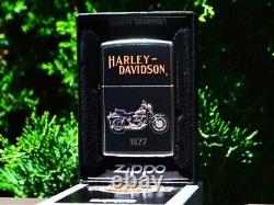 Allume-cigare Zippo Harley Davidson 1977 FXS 1200 Low Rider Bar and Shield Rare