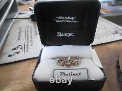 Bague en zircon cubique Platinet Harley Davidson Stamper Bar & Shield PR7486CZ