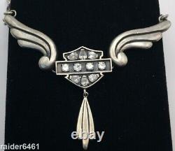 Collier Harley Davidson en argent sterling 925 pour femmes avec grand pendentif Bar & Shield en cristal