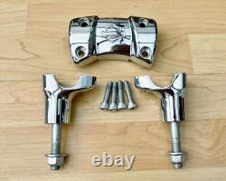 Harley Chrome Bar & Shield 1¼ Handlebar Clamp & Risers M8 Sport Glide 55900110

  <br/>   <br/>	Harley Chrome Bar & Shield 1¼ Serre-cintre et rehausseurs M8 Sport Glide 55900110