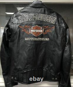 Harley Davidson Bar En Cuir Moyen Et Veste De Flames De Course Shield
