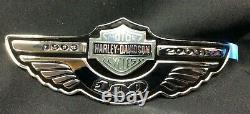 Harley Davidson Insigne Du 100e Anniversaire Du Réservoir D'essence Emblem-silver Bar & Shield