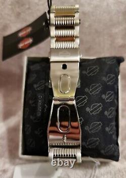 Mens Harley Davidson Bar & Shield Watch Par Bulova One Only Left New, Box/booklet