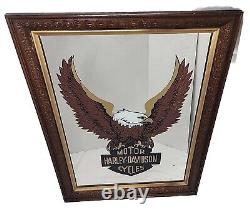 Miroir mural Harley Davidson avec aigle bouclier gravé en bois encadré 27x21Vtg Grand