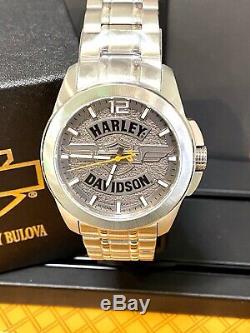 Montre Homme Mens Harley-davidson Wing Bar & Shield Two Tone Montre 76a157