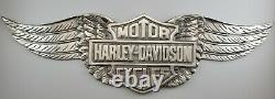 Rare Ancienne Barre Ailée Harley-davidson & Bouclier En Aluminium Moulé Panneau 22-1/2 Long