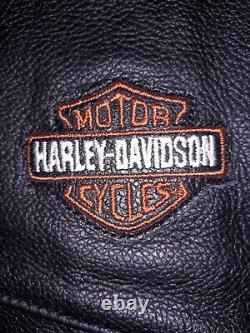 Taille small pour femmes en cuir avec logo bar and shield de Harley Davidson