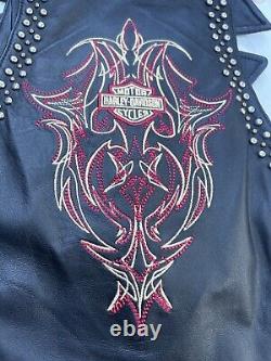 Veste en cuir Harley Davidson pour femmes avec motif tribal Bar & Shield / Coutures / Clous / Taille XS