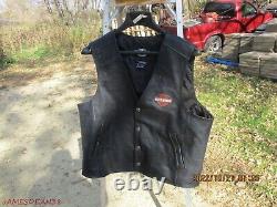 Veste en cuir Harley Davidson taille 2XL avec logo Bar & Shield noir.
