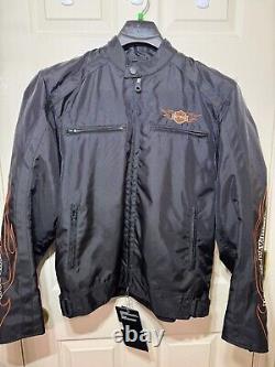 Veste en nylon Harley Davidson prête pour la conduite avec graphisme de bouclier en flammes, flammes, taille M.